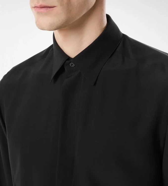 Camisa fluida de charmeuse Camisa fluida de charmeuse