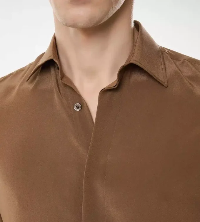 Camisa fluida de seda Camisa fluida de seda