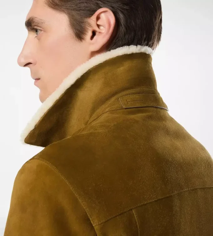 Chaqueta camionera con cuello de borreguillo y ante cepillado