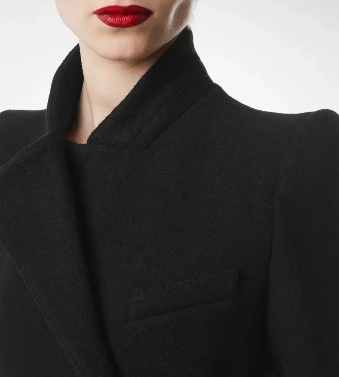 Chaqueta cruzada compacta de bouclé elástico Chaqueta cruzada compacta de bouclé elástico