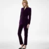 Chaqueta de terciopelo con solapas en pico y doble botonadura Wallis Chaqueta de terciopelo con solapas en pico y doble botonadura Wallis
