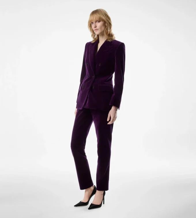 Chaqueta de terciopelo con solapas en pico y doble botonadura Wallis Chaqueta de terciopelo con solapas en pico y doble botonadura Wallis