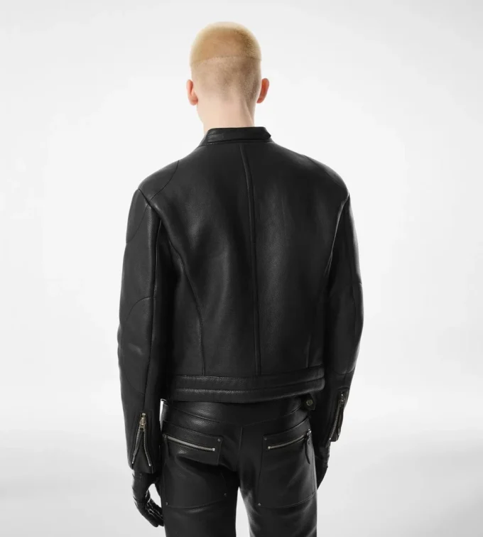 Chaqueta motera con cremallera de piel granulada