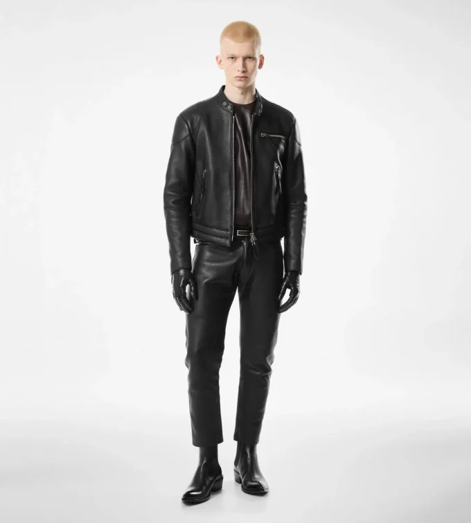 Chaqueta motera con cremallera de piel granulada