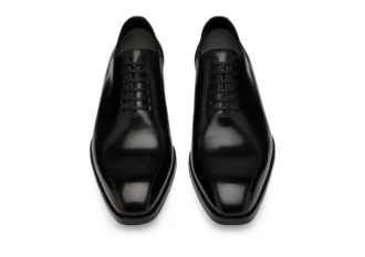 Cuero bruñido Elkan Lace Up