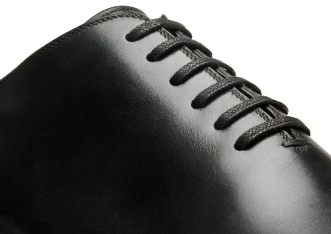 Cuero bruñido Elkan Lace Up