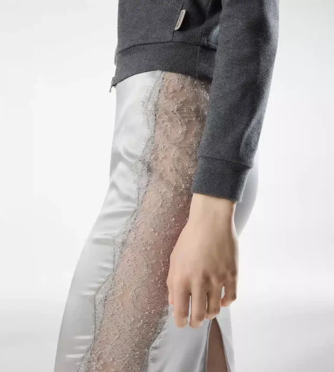 Falda hasta la rodilla con inserciones de encaje Falda hasta la rodilla con inserciones de encaje
