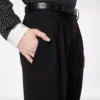 Pantalones rectos con pliegues relajados Sharp Grain De Poudre