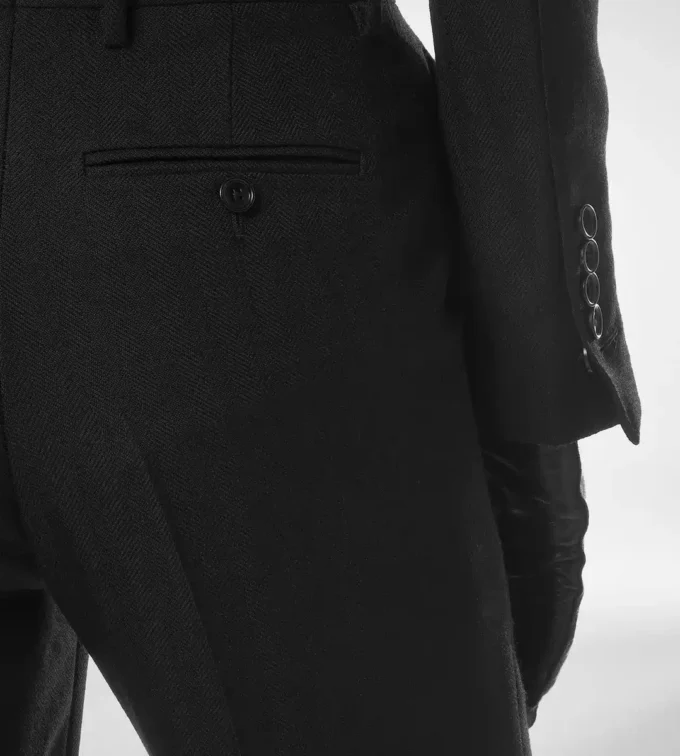 Pantalones rectos entallados con diseño en espiga Pantalones rectos entallados con diseño en espiga