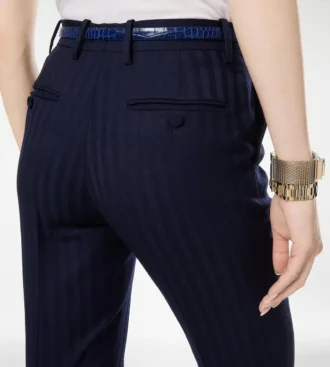 Pantalones rectos entallados de lana virgen con rayas tonales