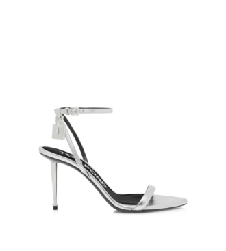 Sandalias con cierre de cuero napa laminado