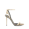 Sandalias puntiagudas sin talón con candado de cuero napa laminado Sandalias puntiagudas sin talón con candado de cuero napa laminado