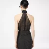 Top lavallière con cuello halter de georgette de seda con lunares y detalle plisado