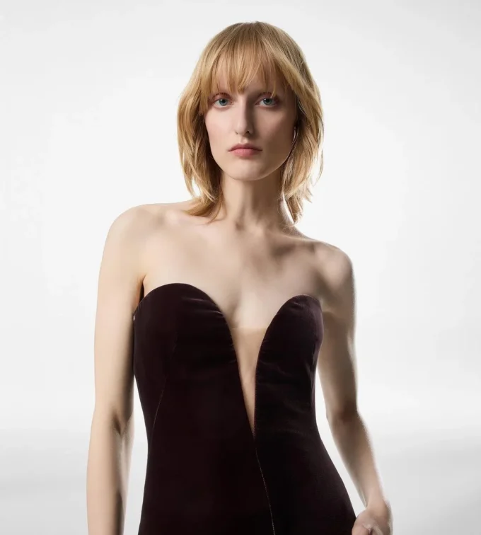 Vestido de cóctel sin tirantes de terciopelo Vestido de cóctel sin tirantes de terciopelo