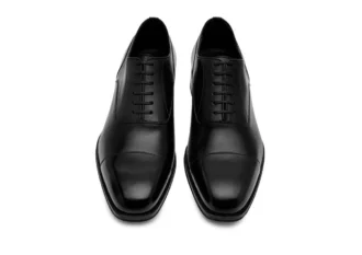 Zapatos con cordones Claydon de cuero bruñido