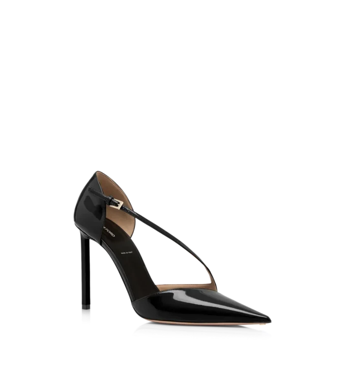 Zapatos de salón asimétricos de charol Zapatos de salón asimétricos de charol