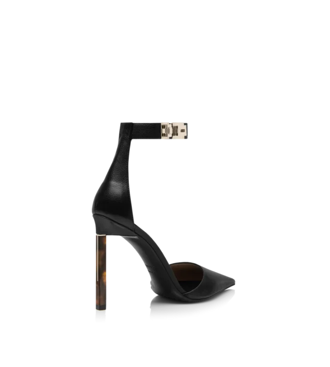 Zapatos de salón con correa al tobillo y hebilla en T de piel granulada flexible