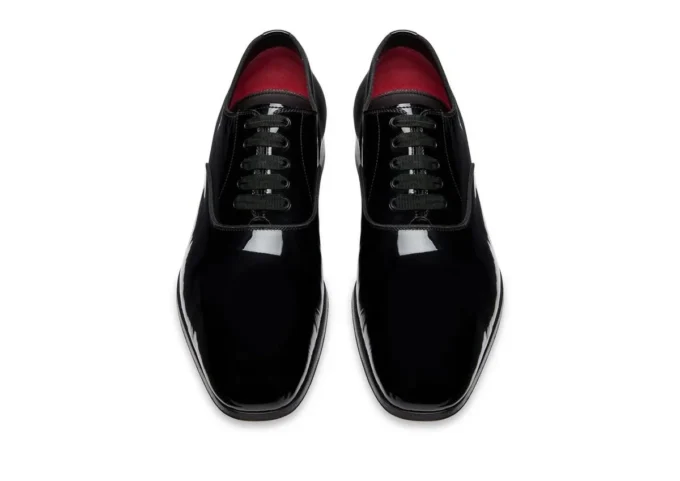 Zapatos de vestir con cordones Edgar de charol